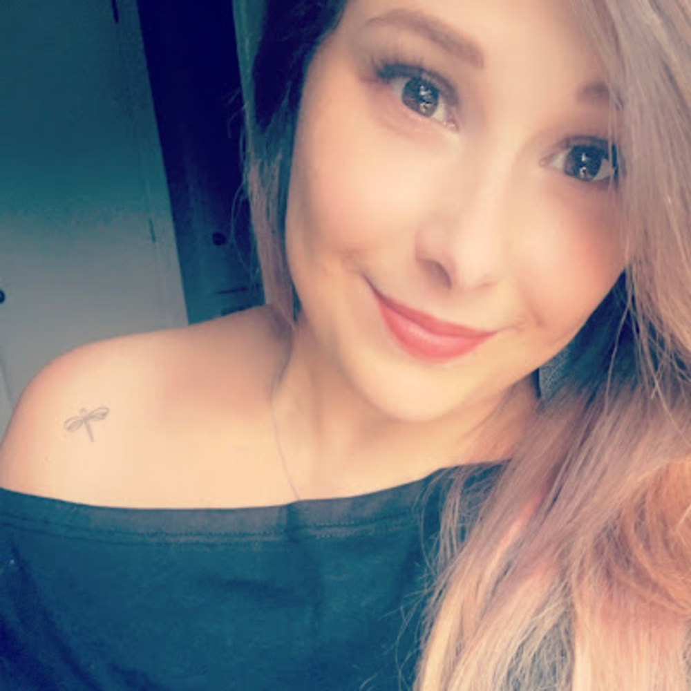 Meet your Posher, Lauren
